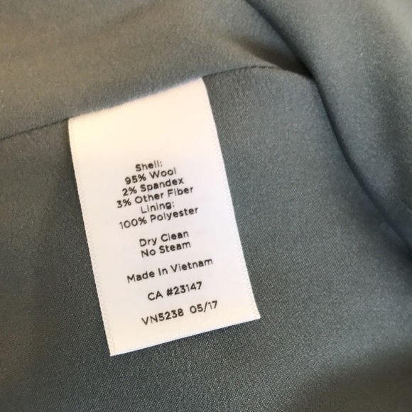 Dress - Picture 7 of 7